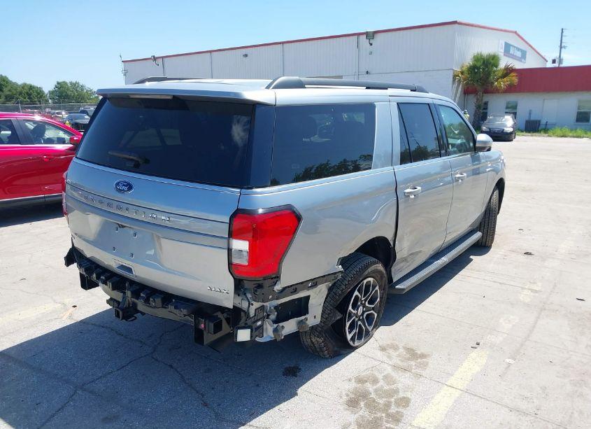 Photo 6 of 2024 Ford Expedition XLT MAX (VIN 1FMJK1H87REA27335)
