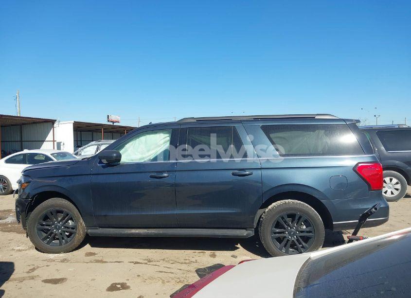 Photo 14 of 2024 Ford Expedition XLT MAX (VIN 1FMJK1H87REA31577)