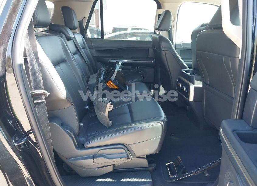 Photo 8 of 2024 Ford Expedition XLT MAX (VIN 1FMJK1H88REA31328)