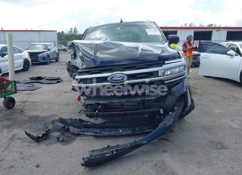 Photo 12 of 2023 Ford Expedition XLT MAX (VIN 1FMJK1H89PEA28645)