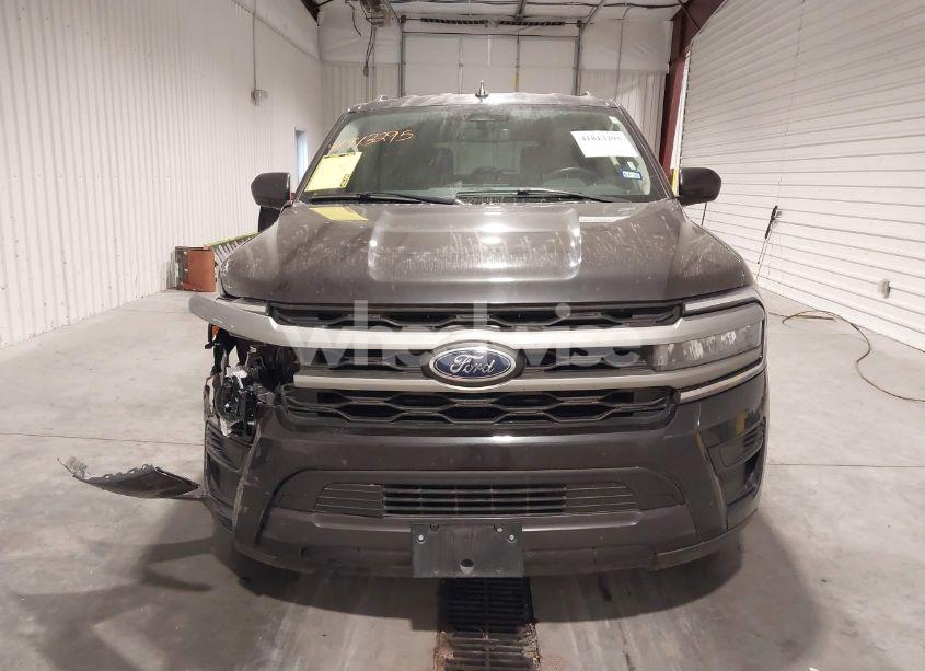 Photo 12 of 2024 Ford Expedition XLT MAX (VIN 1FMJK1H89REA50194)