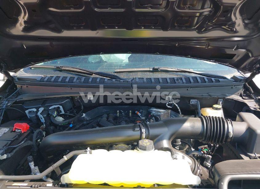 Photo 10 of 2024 Ford Expedition XLT MAX (VIN 1FMJK1H89REA68582)