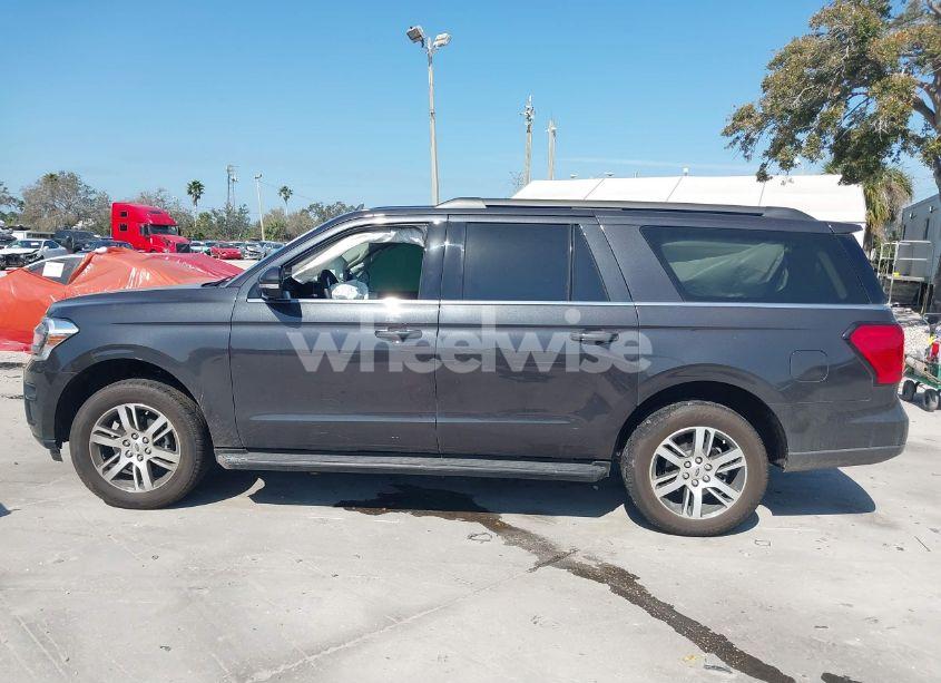 Photo 14 of 2024 Ford Expedition XLT MAX (VIN 1FMJK1H89REA68582)