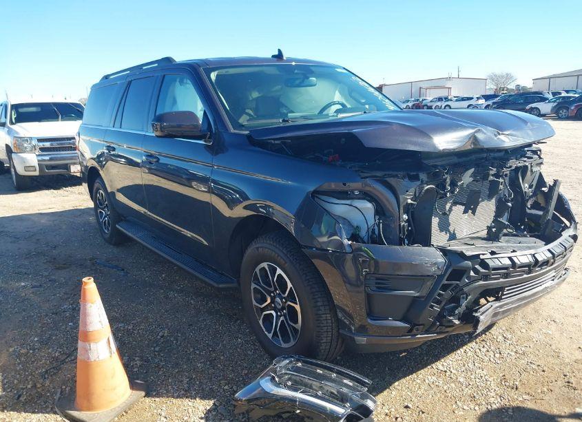 2024 Ford Expedition XLT MAX (VIN 1FMJK1H8XREA35557) main photo