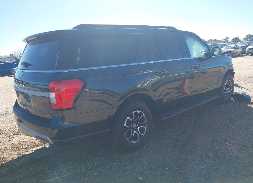 Photo 4 of 2024 Ford Expedition XLT MAX (VIN 1FMJK1H8XREA35557)