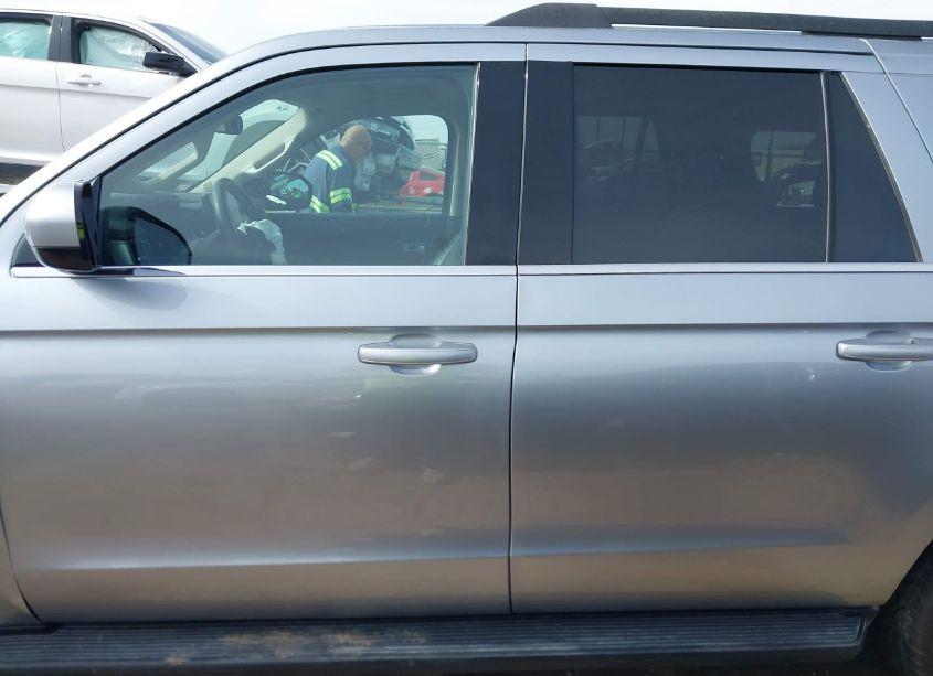 Photo 14 of 2024 Ford Expedition XLT MAX (VIN 1FMJK1H8XREA55341)