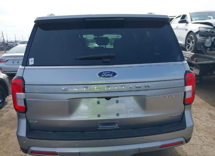 Photo 16 of 2024 Ford Expedition XLT MAX (VIN 1FMJK1H8XREA55341)