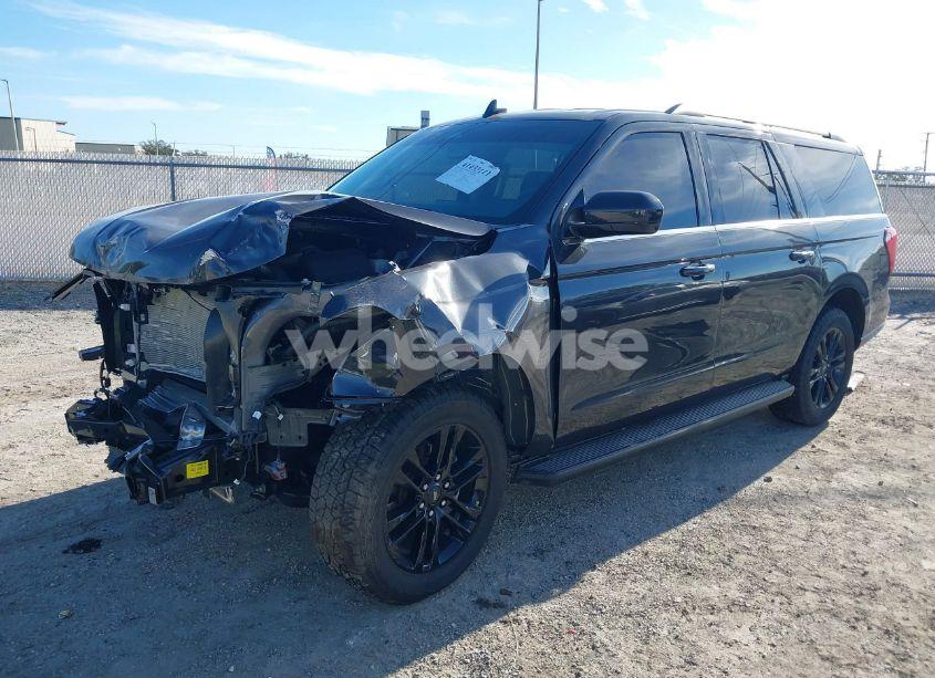 Photo 2 of 2024 Ford Expedition XLT MAX (VIN 1FMJK1H8XREA66663)