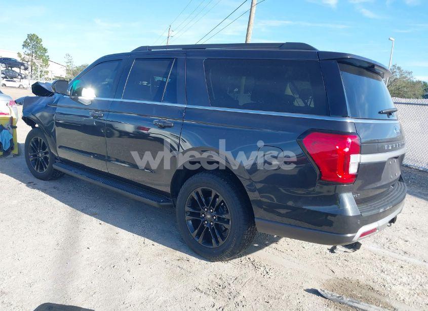 Photo 3 of 2024 Ford Expedition XLT MAX (VIN 1FMJK1H8XREA66663)
