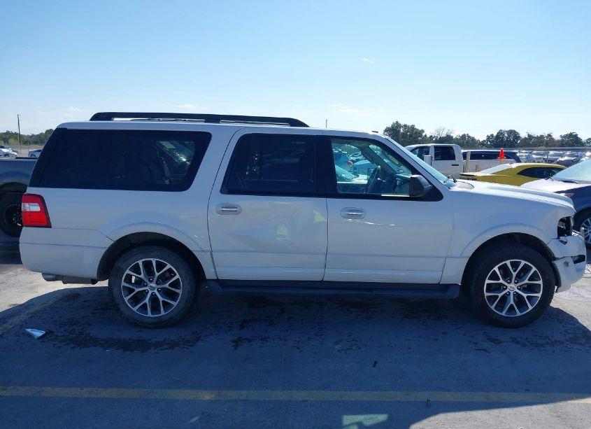 Photo 13 of 2015 Ford Expedition EL XLT (VIN 1FMJK1HT0FEF28485)