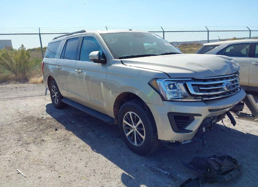 2018 Ford Expedition MAX XLT (VIN 1FMJK1HT0JEA15441) main photo