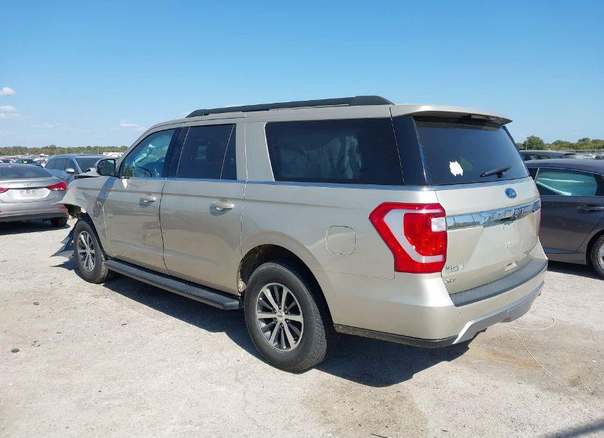 Photo 3 of 2018 Ford Expedition MAX XLT (VIN 1FMJK1HT0JEA15441)