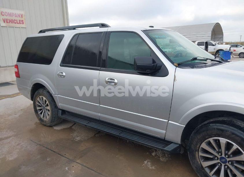 Photo 13 of 2017 Ford Expedition EL XLT (VIN 1FMJK1HT1HEA01641)