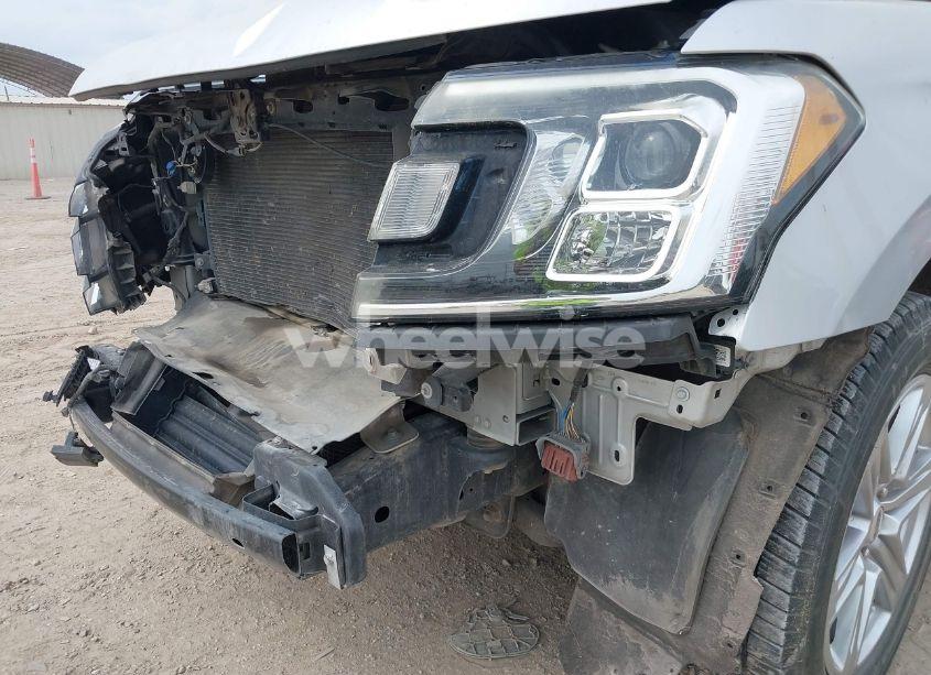 Photo 6 of 2019 Ford Expedition MAX XLT (VIN 1FMJK1HT1KEA13618)