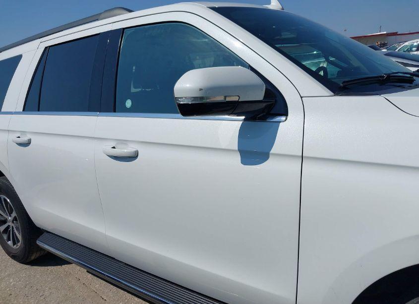 Photo 13 of 2021 Ford Expedition XLT MAX (VIN 1FMJK1HT1MEA19681)