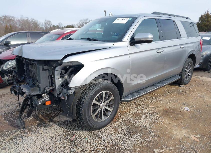 Photo 2 of 2021 Ford Expedition XLT MAX (VIN 1FMJK1HT2MEA39793)