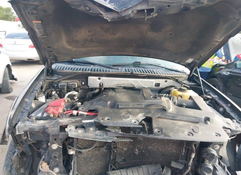 Photo 10 of 2015 Ford Expedition EL XLT (VIN 1FMJK1HT4FEF25377)