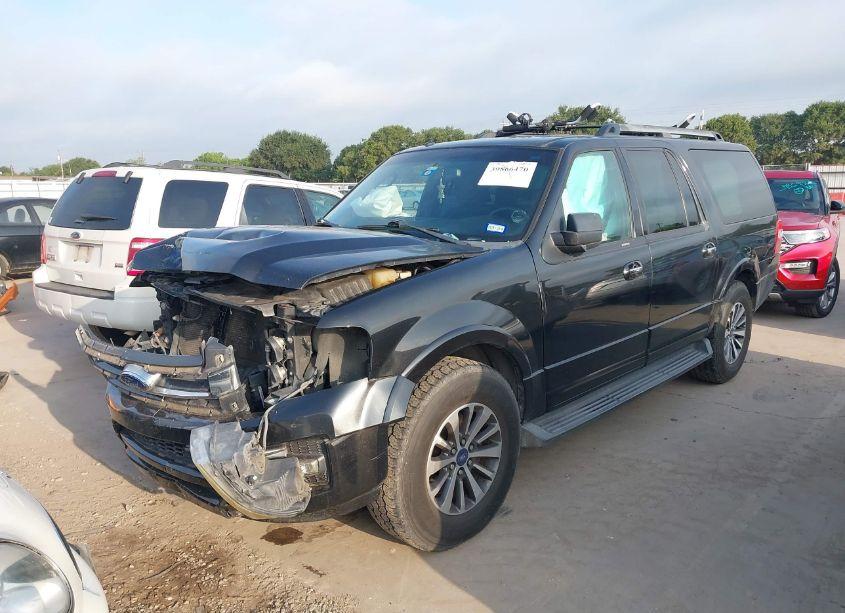 Photo 2 of 2015 Ford Expedition EL XLT (VIN 1FMJK1HT4FEF25377)