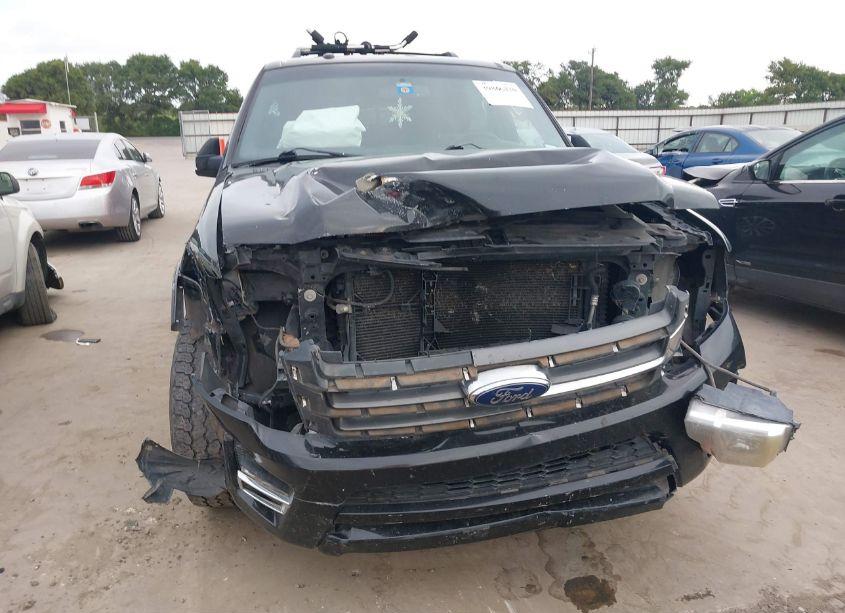 Photo 6 of 2015 Ford Expedition EL XLT (VIN 1FMJK1HT4FEF25377)