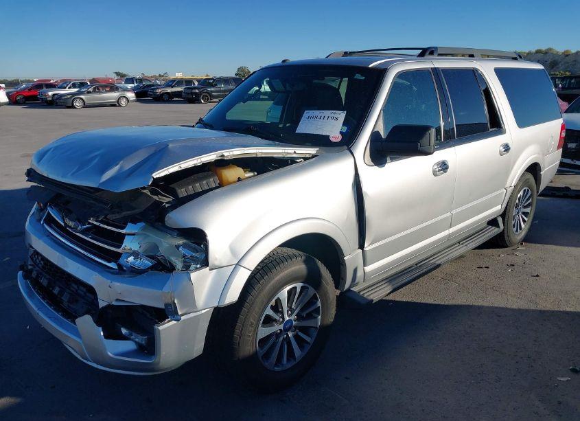Photo 2 of 2016 Ford Expedition EL XLT (VIN 1FMJK1HT5GEF11294)