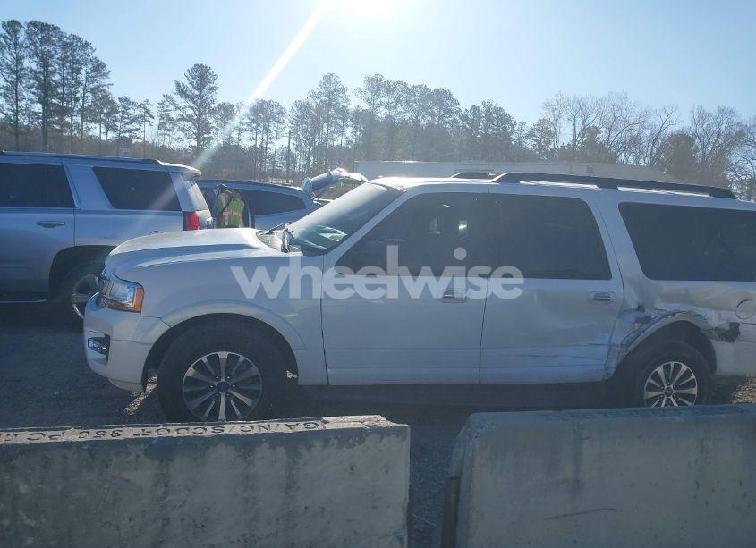 Photo 14 of 2017 Ford Expedition EL XLT (VIN 1FMJK1HT5HEA16448)