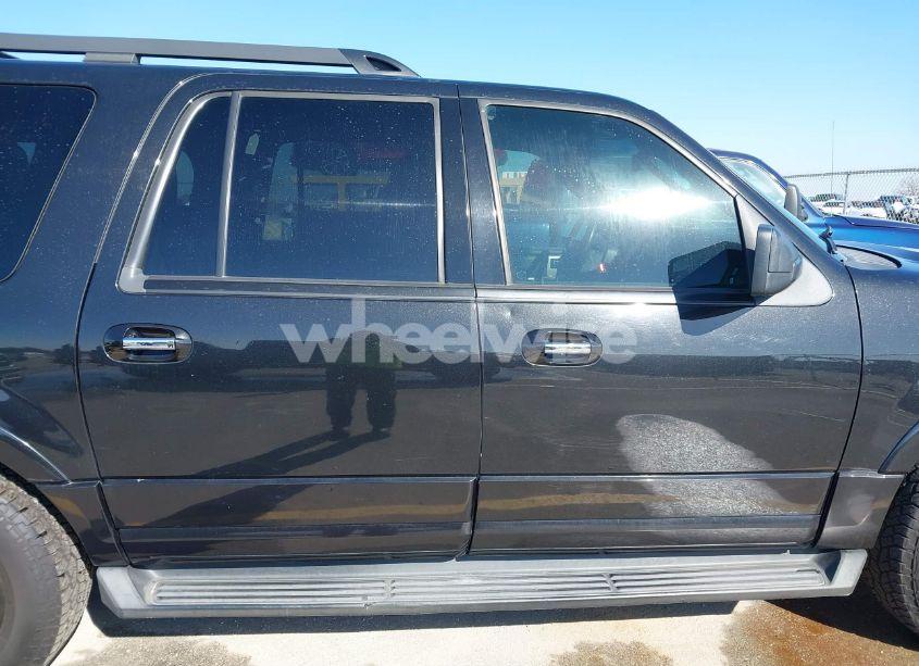 Photo 13 of 2015 Ford Expedition EL XLT (VIN 1FMJK1HT6FEF13540)