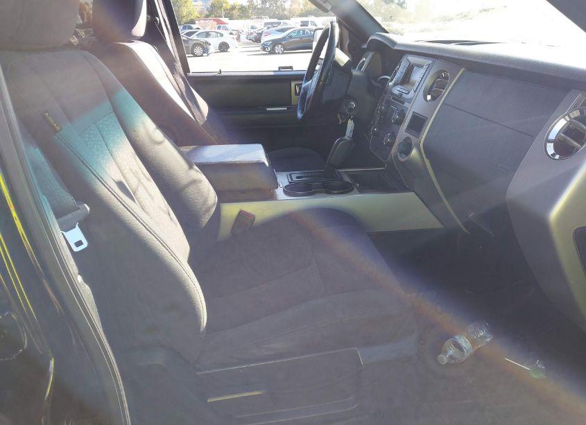 Photo 5 of 2015 Ford Expedition EL XLT (VIN 1FMJK1HT6FEF50412)
