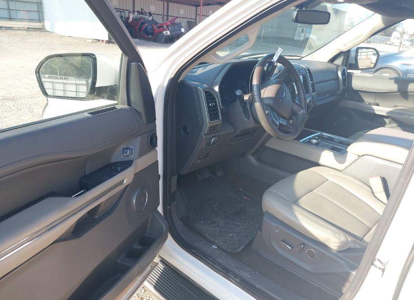 Photo 19 of 2019 Ford Expedition MAX XLT (VIN 1FMJK1HT6KEA21567)