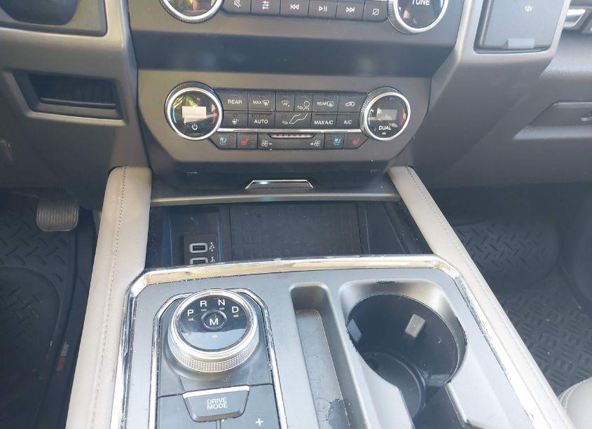 Photo 22 of 2019 Ford Expedition MAX XLT (VIN 1FMJK1HT6KEA21567)