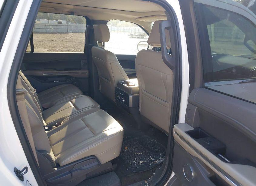 Photo 8 of 2019 Ford Expedition MAX XLT (VIN 1FMJK1HT6KEA21567)