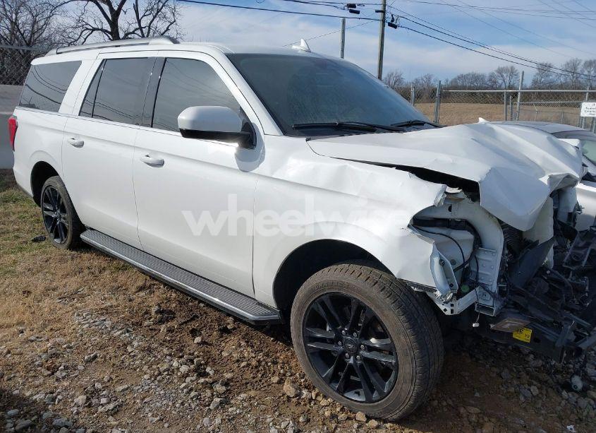 2022 Ford Expedition XLT MAX (VIN 1FMJK1HT6NEA55223) main photo