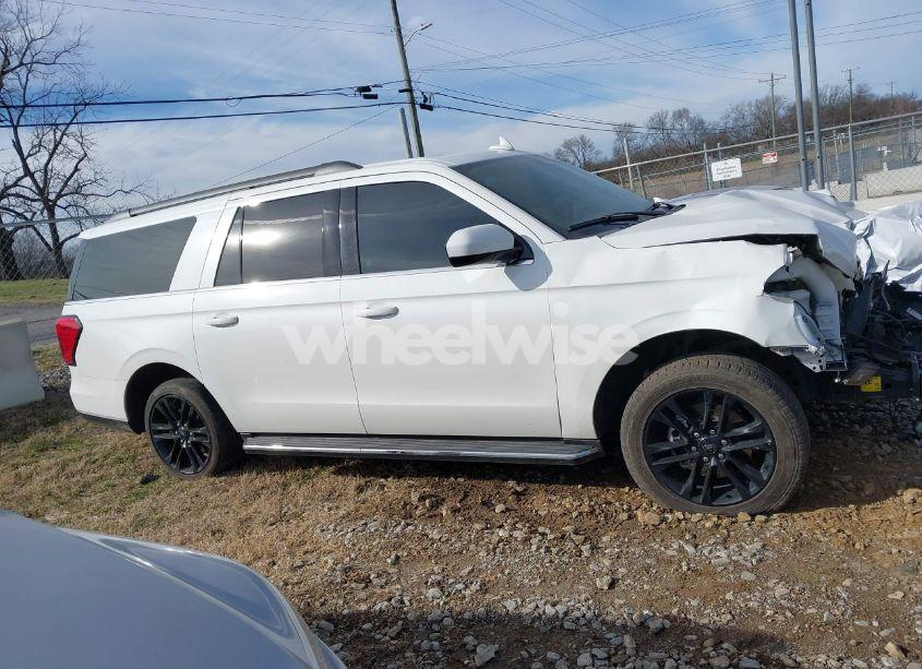 Photo 13 of 2022 Ford Expedition XLT MAX (VIN 1FMJK1HT6NEA55223)