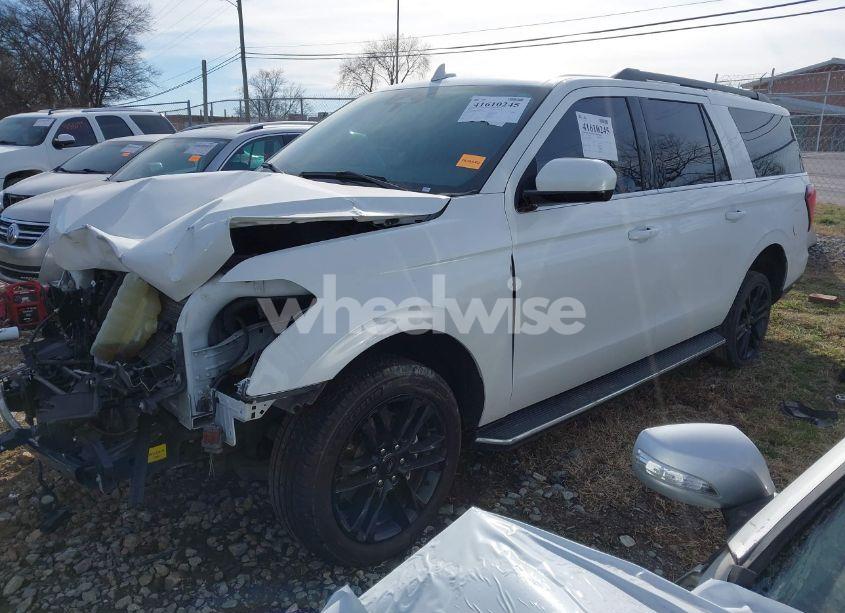 Photo 2 of 2022 Ford Expedition XLT MAX (VIN 1FMJK1HT6NEA55223)