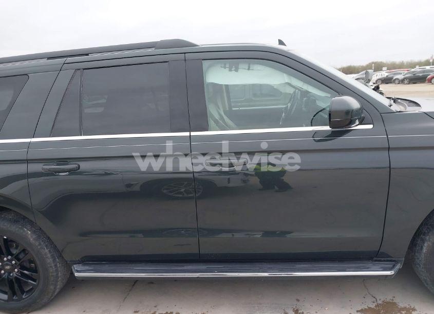 Photo 14 of 2022 Ford Expedition XLT MAX (VIN 1FMJK1HT6NEA56873)