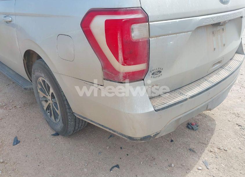 Photo 17 of 2018 Ford Expedition MAX XLT (VIN 1FMJK1HT7JEA28509)