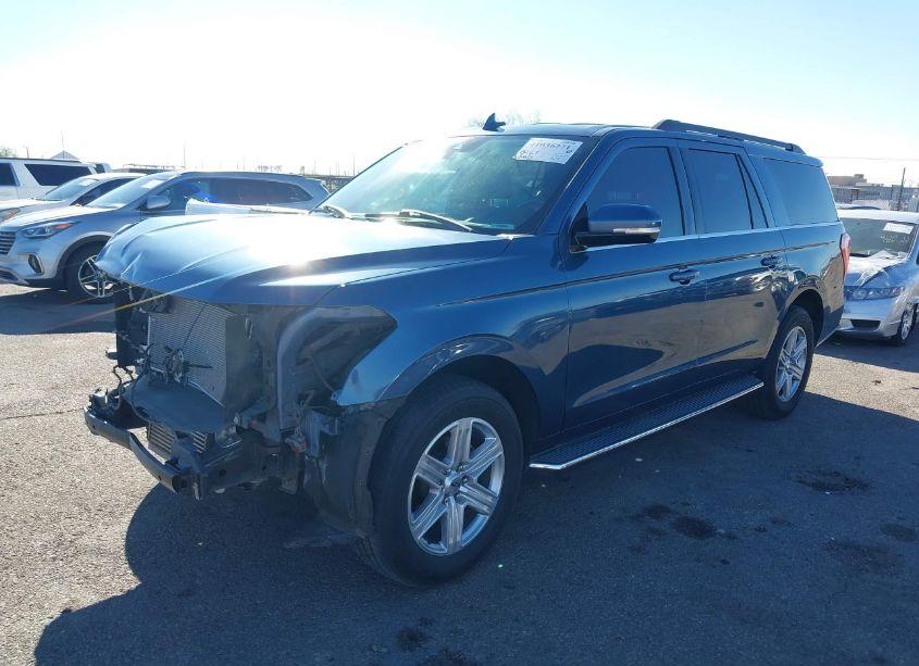 Photo 2 of 2018 Ford Expedition MAX XLT (VIN 1FMJK1HT7JEA37226)