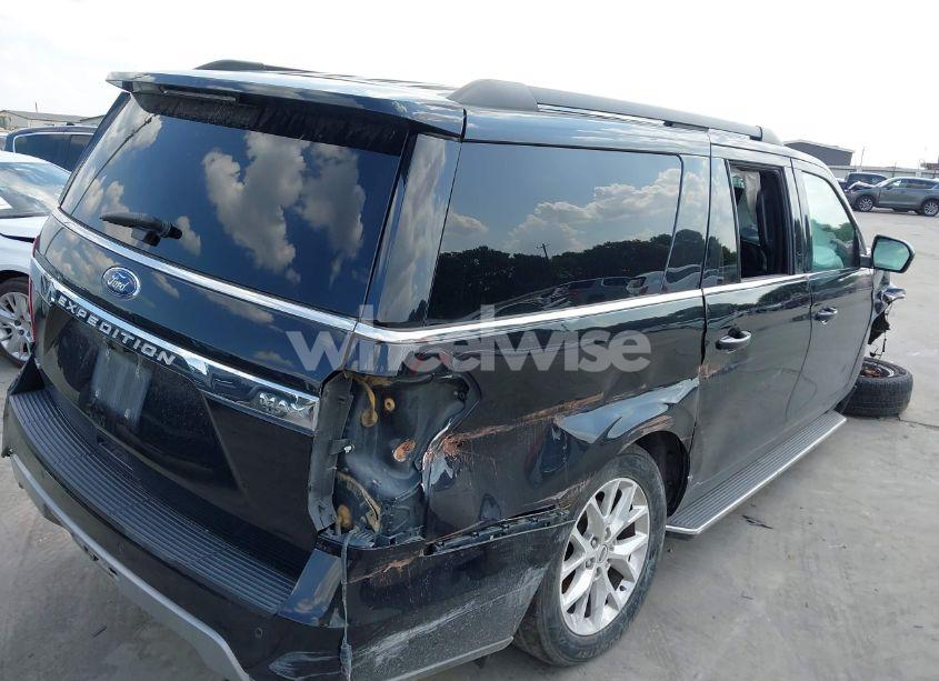 Photo 4 of 2021 Ford Expedition XLT MAX (VIN 1FMJK1HT7MEA33522)