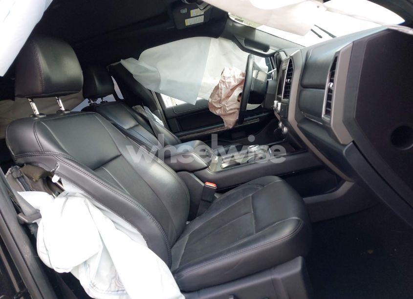 Photo 5 of 2021 Ford Expedition XLT MAX (VIN 1FMJK1HT7MEA33522)