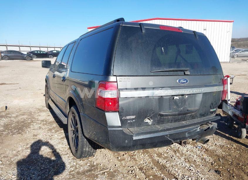 Photo 3 of 2015 Ford Expedition EL XLT (VIN 1FMJK1HT8FEF10896)
