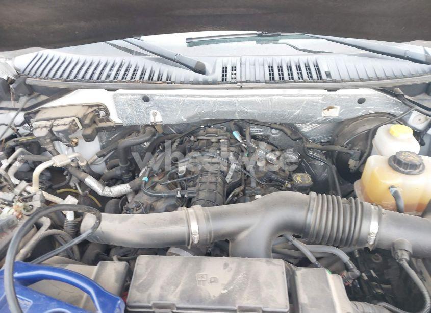 Photo 10 of 2016 Ford Expedition EL XLT (VIN 1FMJK1HT8GEF49487)