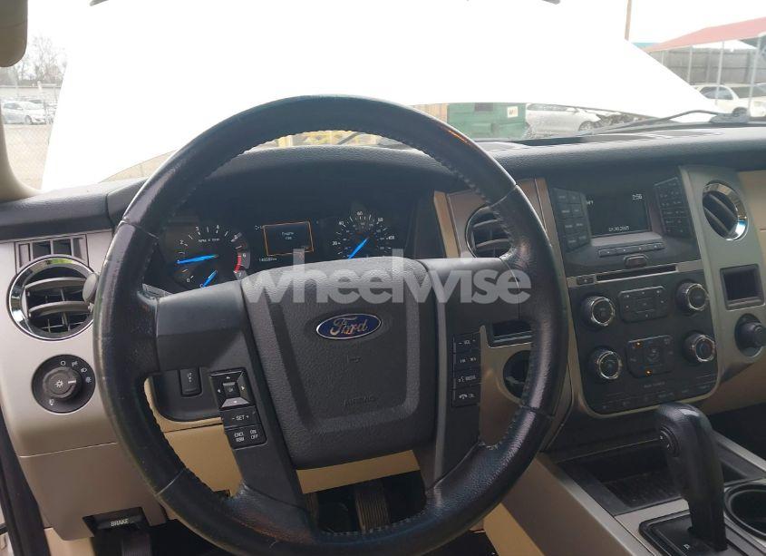 Photo 21 of 2016 Ford Expedition EL XLT (VIN 1FMJK1HT8GEF49487)