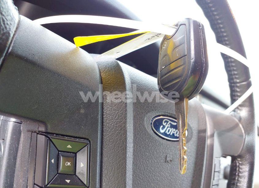 Photo 11 of 2017 Ford Expedition EL XLT (VIN 1FMJK1HT8HEA52523)