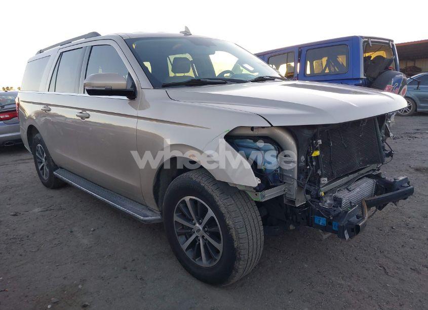 2018 Ford Expedition MAX XLT (VIN 1FMJK1HT8JEA06180) main photo