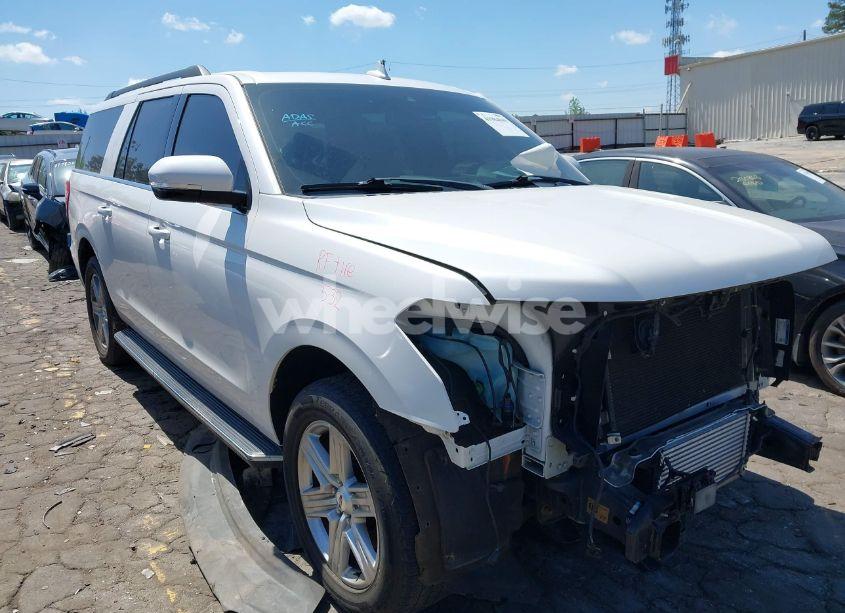 2019 Ford Expedition MAX XLT (VIN 1FMJK1HT8KEA16094) main photo