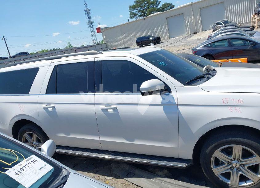 Photo 13 of 2019 Ford Expedition MAX XLT (VIN 1FMJK1HT8KEA16094)