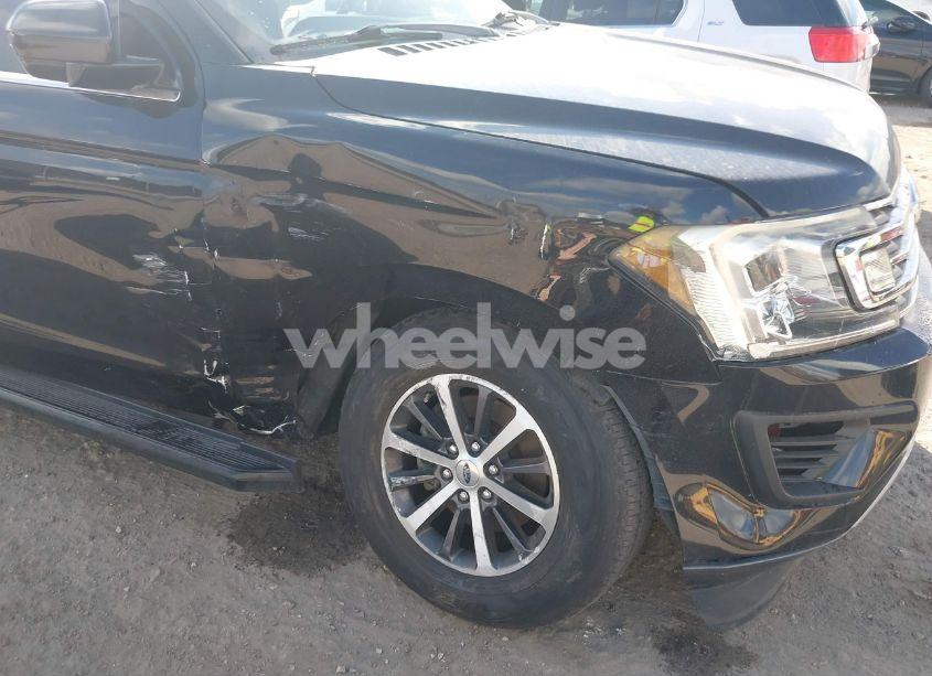 Photo 6 of 2019 Ford Expedition MAX XLT (VIN 1FMJK1HT8KEA27743)