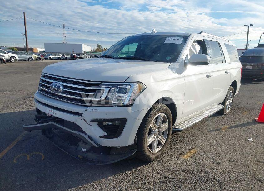 Photo 2 of 2019 Ford Expedition MAX XLT (VIN 1FMJK1HT8KEA90633)