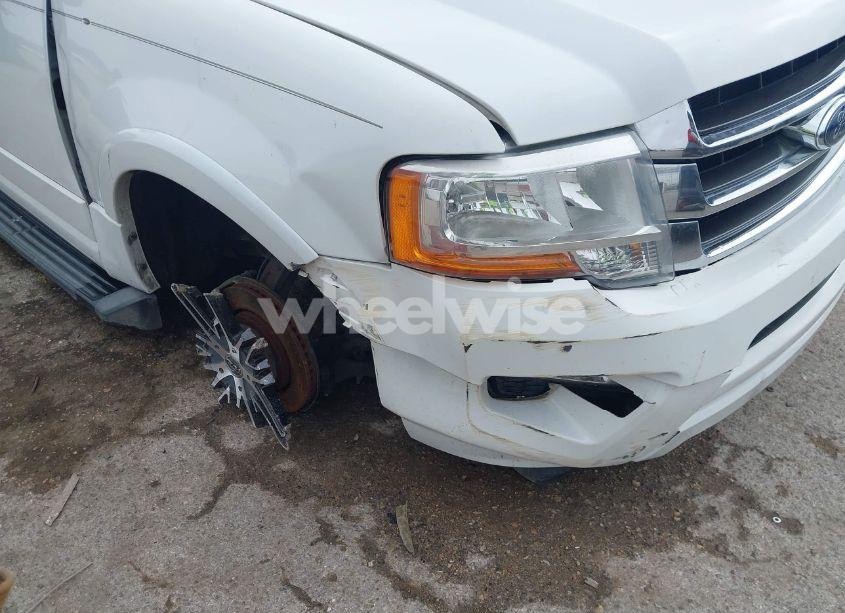 Photo 6 of 2016 Ford Expedition EL XLT (VIN 1FMJK1HT9GEF36599)