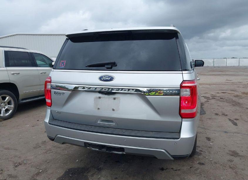 Photo 17 of 2019 Ford Expedition MAX XLT (VIN 1FMJK1HTXKEA29655)