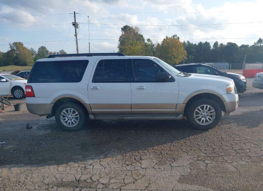 Photo 13 of 2013 Ford Expedition EL XLT (VIN 1FMJK1J50DEF01537)